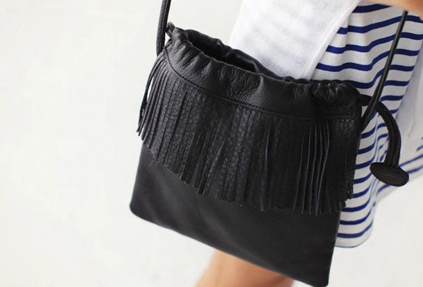 Lightweight Carry Genuine Leather Shoulder Bag Tassel Crossbody Bag Handbag Purse For Women