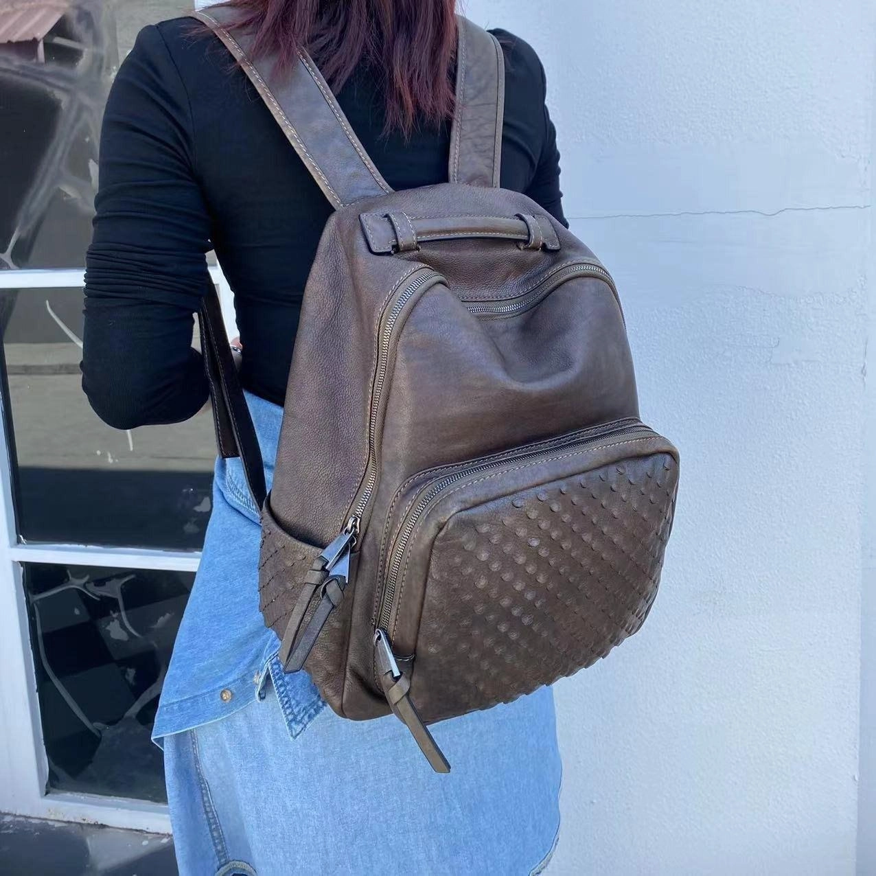 Weekend Escape zipper closure Handcrafted Full-grain Leather Backpack, Heavy-duty Stud Hiking, Women & Men Purse, Unisex, Vintage Laptop Backpack, 15-inches Laptop Bag