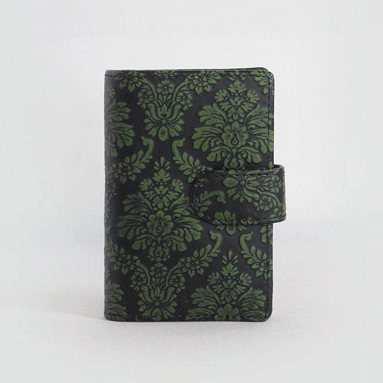 Luxury Precision Everyday Essential Handcrafted Leather Card Holder, Leather Card Wallet, Women Credit Card Holder, Leather Card Holder Wallet ,Embossed Bag Leather Wallet