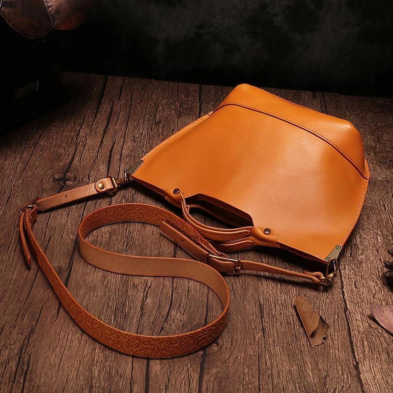 Vintage Womens Brown Leather Tote Purse 12" Shoulder Green Tote Handbags Bags for Ladies Cruelty Free Versatile Use