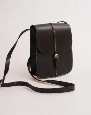 Classic Style Sporty Vibe Handmade vintage black leather minimalist shoulder crossbody Bag for girl women