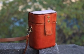 Handmade Brown Leather Mens Small Box Bag Shoulder Bag Messenger Bag for Men Outdoor Explorer Sleek Design