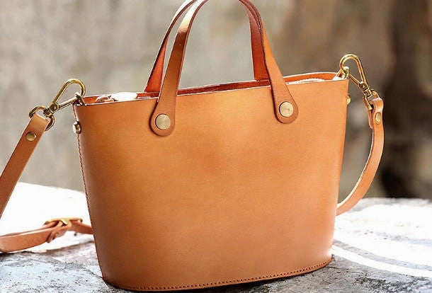 Handmade Leather Bucket Bag Purse Bucket Handbags Shoulder Bag for Women Light Utility