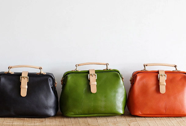 Handmade Leather doctor bag for women leather shoulder doctor bag crossbody bag Luxury Vibe Modern Weekend