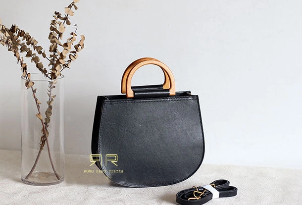 Handmade Leather handbag bag shopper bag for women leather crossbody shoulder bag Compact Structure