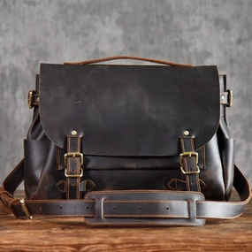 Handmade leather mens Briefcases Messenger bags Vintage Laptop Briefcases Business Briefcases Compact Durability Simple Function