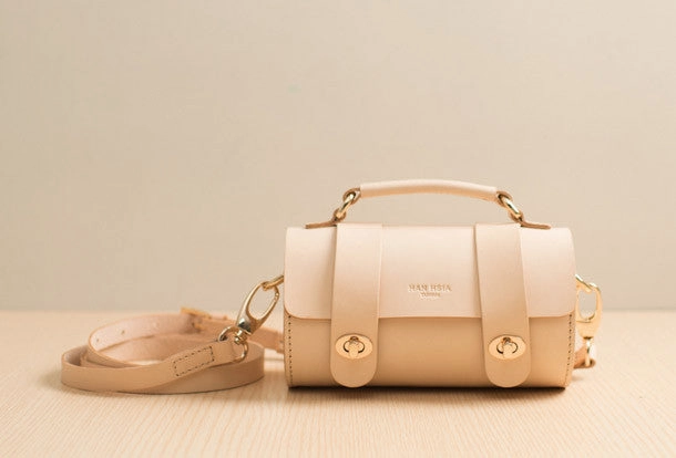 Minimalist Design Casual Style Handmade women shoulder leather bag crossbody phone bag small bag bucket bag