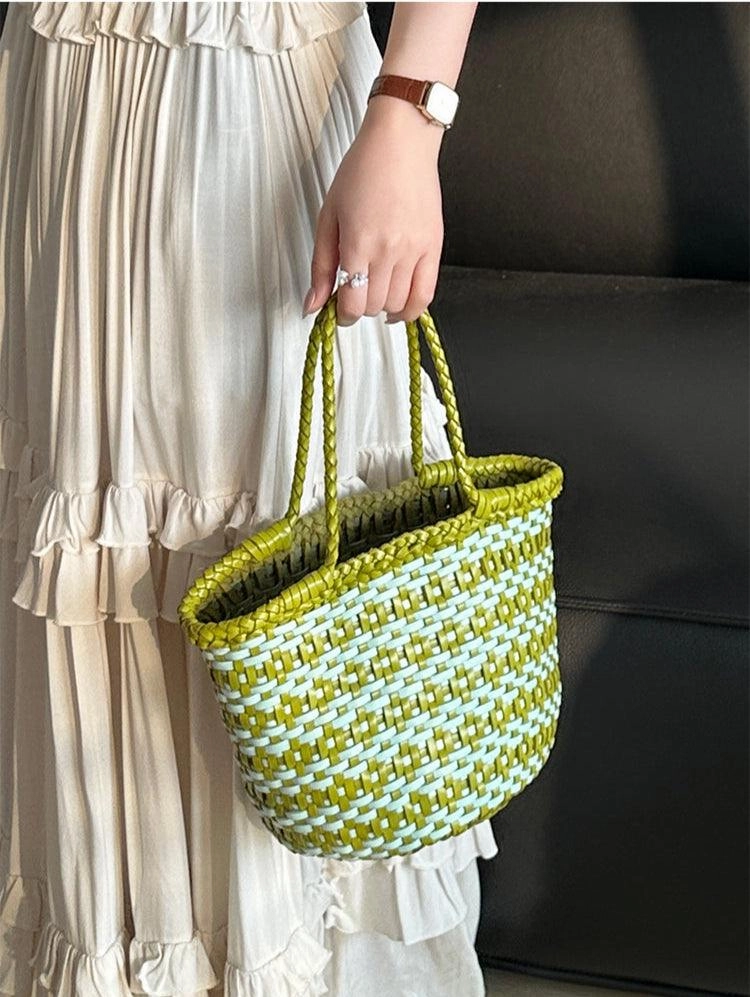 Handwoven Cowhide Leather Bucket Bag, Vintage Two-tone Woven Cowhide Handbag, French-Style Basket Bag, Handmade Shoulder Bag for Women Understated Luxury