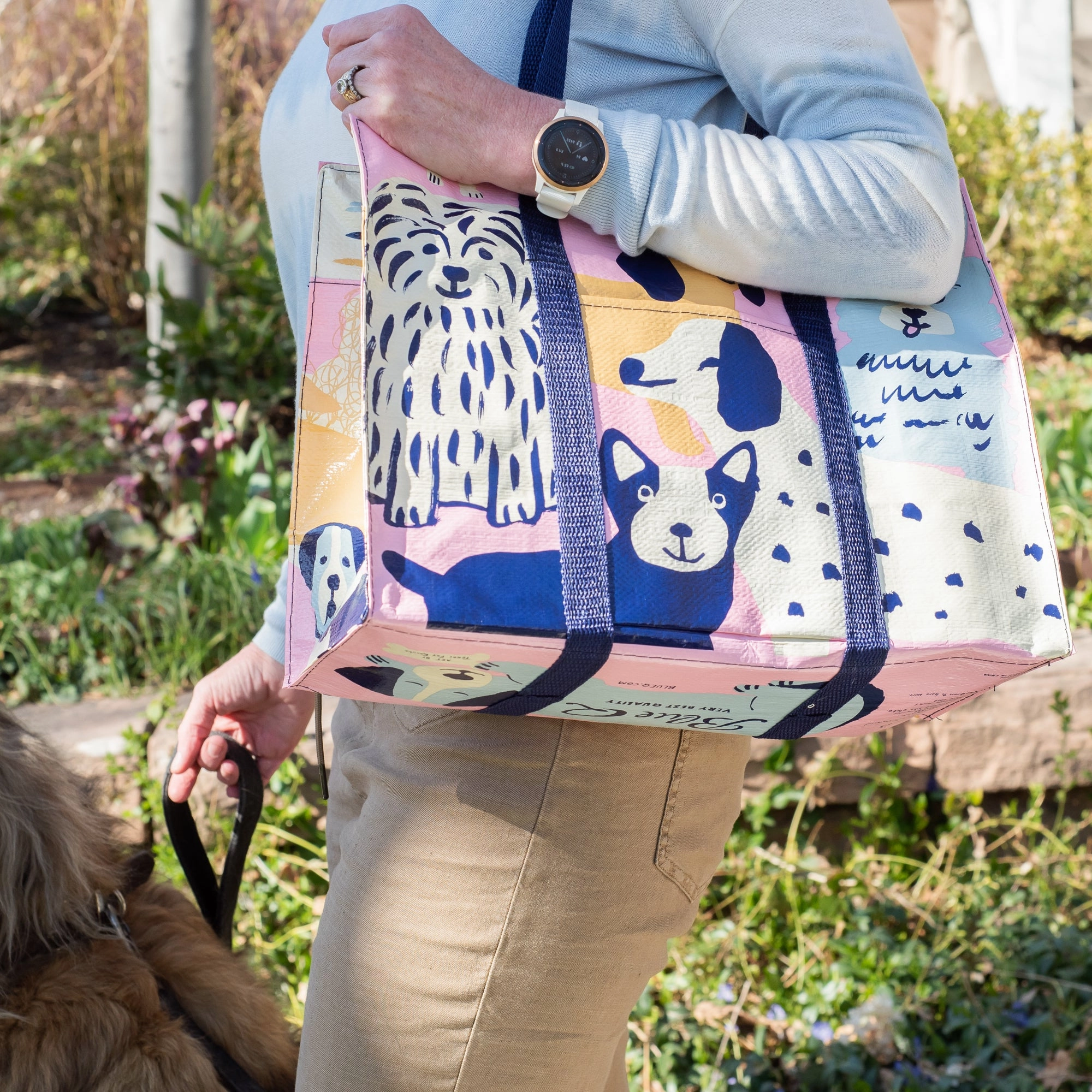 Chic Simplicity Trendy Spirit Happy Dogs Tote