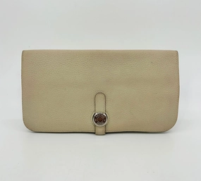 Trendy Look Hermes Dogon Beige Clemence Leather Bi Fold Wallet