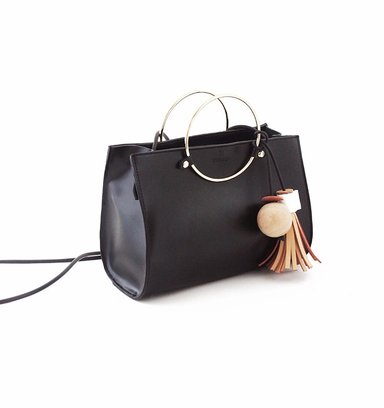 Timeless Design Urban Outfit Black Stylish LEATHER WOMENs Cute Handbag Purse SHOULDER Purse with Tassels