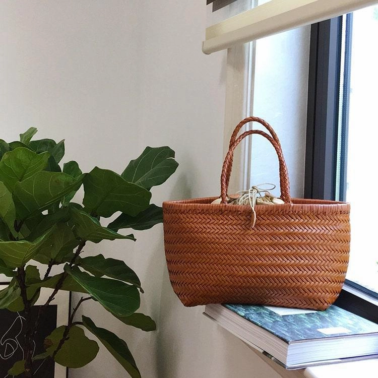 Aquarium Trip Leather Handbag Genuine Leather Bag Woven Leather Handbag | Hand Woven Triple Jump Bamboo Style Ladies Hobo Holiday Bag, Weekend Basket Bag