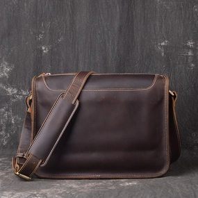 Leather Men Vintage Coffee Messenger Bag Shoulder Bag for Men Modern Companion Outdoor Explorer
