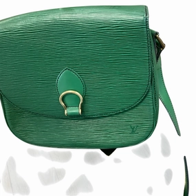 Louis Vuitton Handbag Modern Street