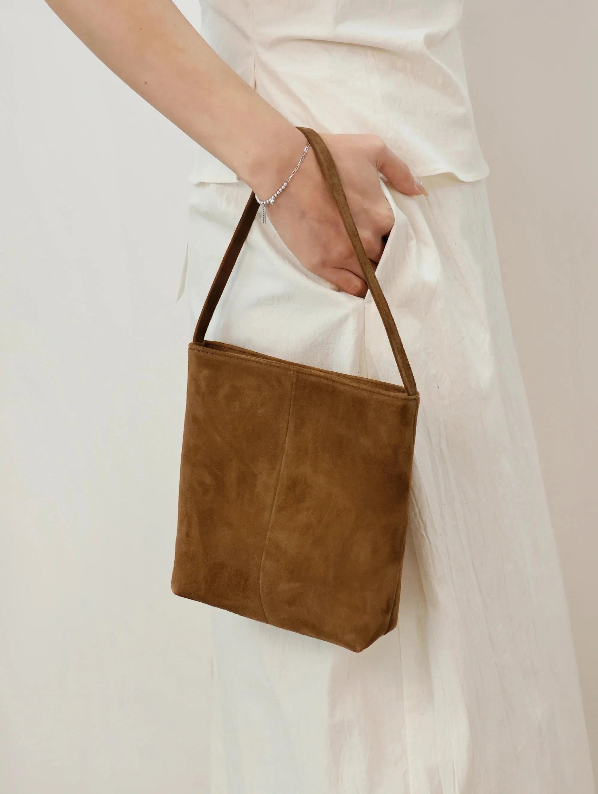 Urban Minimal Style Luxury Suede Leather Shoulder Bucket Bag | Soft Sheepskin Suede Crossbody Purse