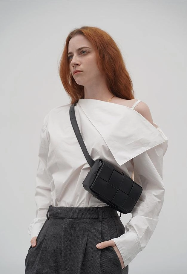 Fashion Staple Versatile Calfskin Leather Squared Woven Bag with Interchangeable Gold Chain and Leather Straps, Minimalist Crossbody Bag, Waist Bag