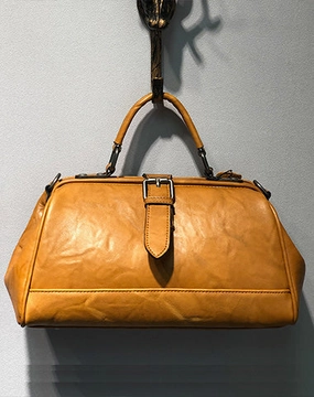 Chic Mood Stylish Function Vintage Womens Tan Leather Doctor Handbag Purse Handmade Doctor Shoulder Bag for Women