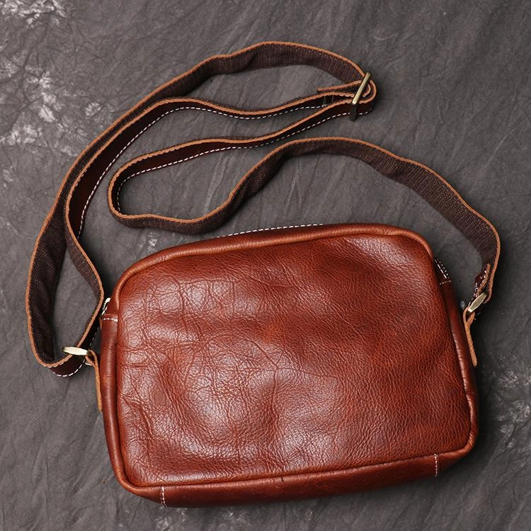 Minimal Look Outdoor Ready Cool Brown Leather Men's Small Shoulder Bag Messenger Bag Side Bag For Men