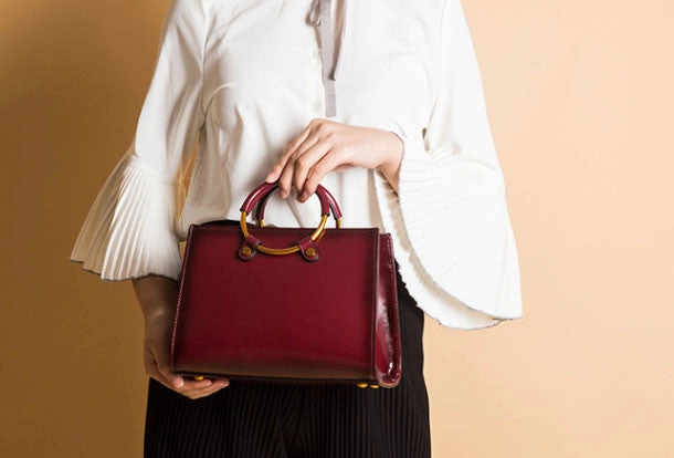 Genuine Leather crossbodybag handbag shoulder bag for women leather bag Elegant Structure