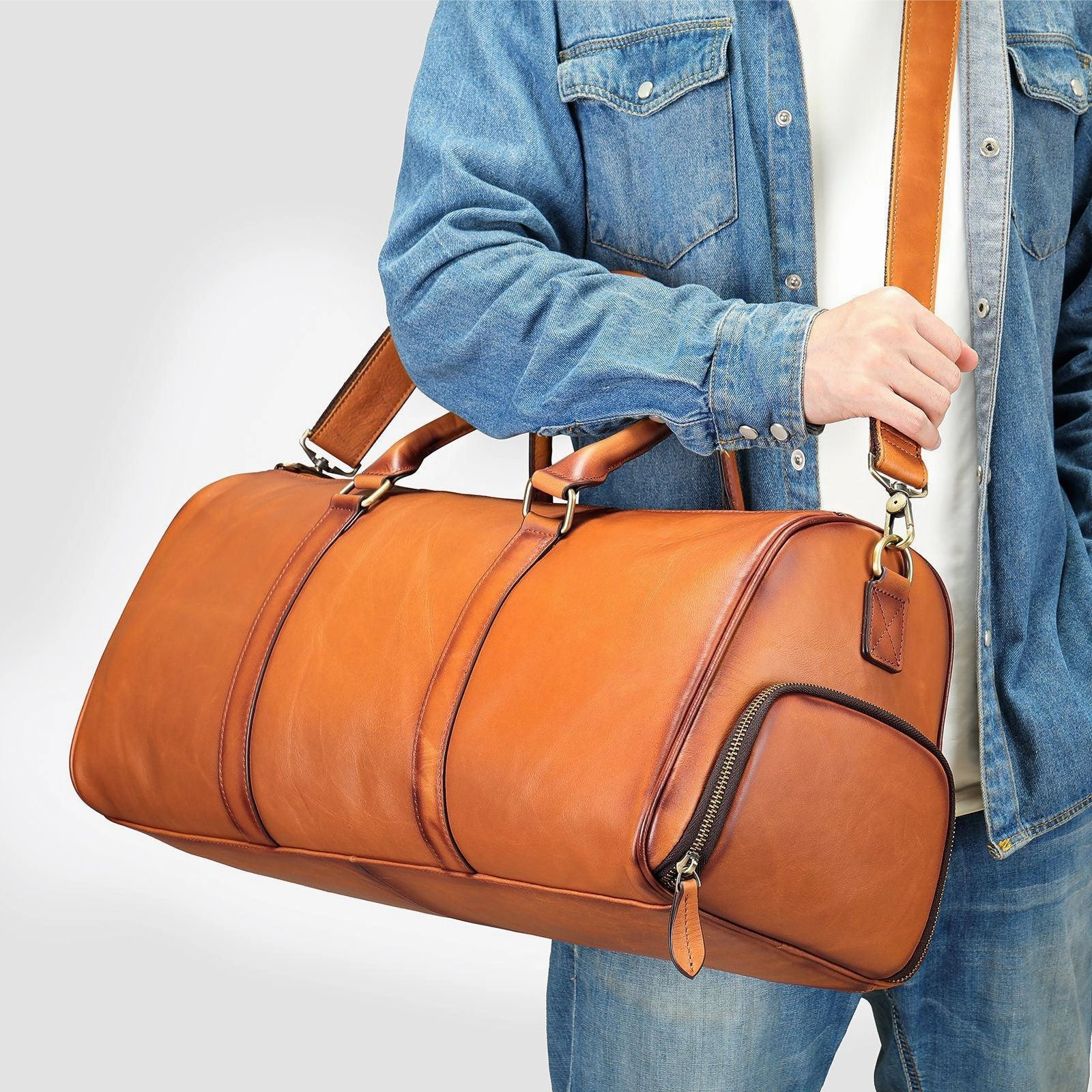 Explorer Look Weekend Load Men's Leather Travel Duffel Bag - Grain Leather Gym Bag with Shoe Compartment, Handheld and Crossbody Carry, Large Weekender Bag