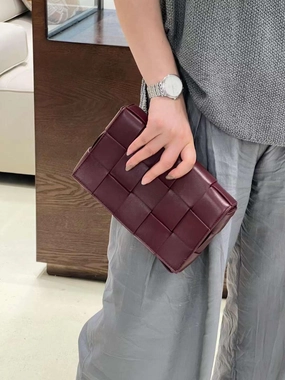 Elegant Lambskin Woven Crossbody Bag | Handcrafted Versatile Party Bag Wedding Clutch Bag Event Essential