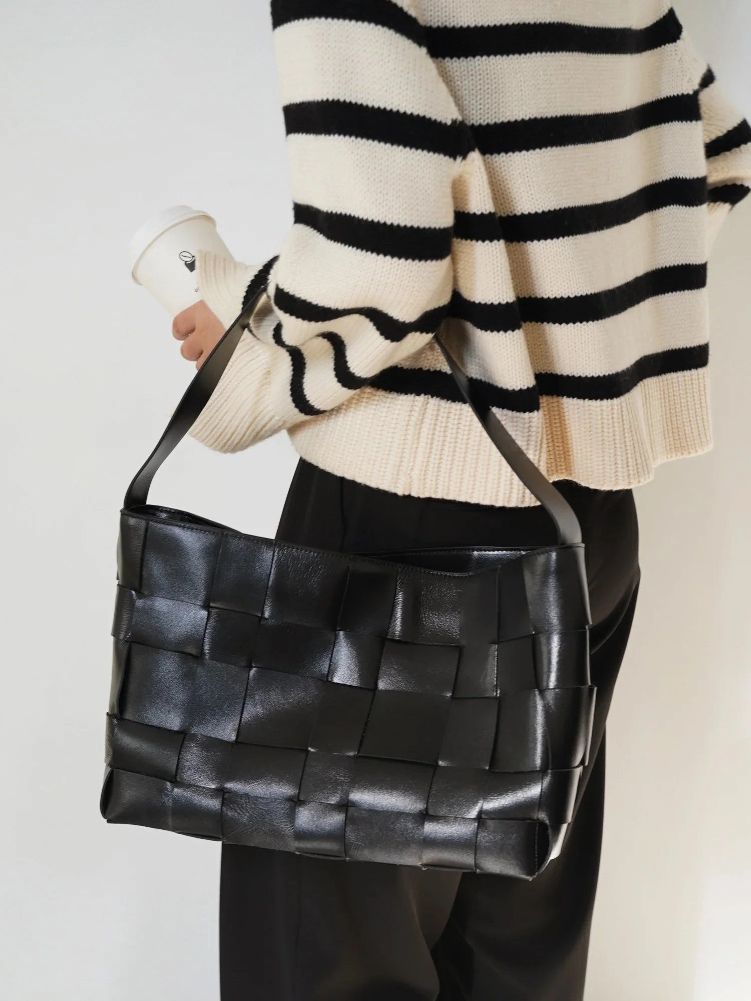 Minimalist Comfort Handwoven Women's Woven Leather Tote Bag, Large Cowhide Leather Woven Laptop Handbag for Work or Casual Use