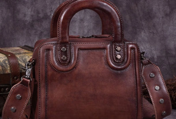 Genuine Leather Handbag Vintage Rivet Crossbody Bag Cube Shoulder Bag Purse For Women Compact Design