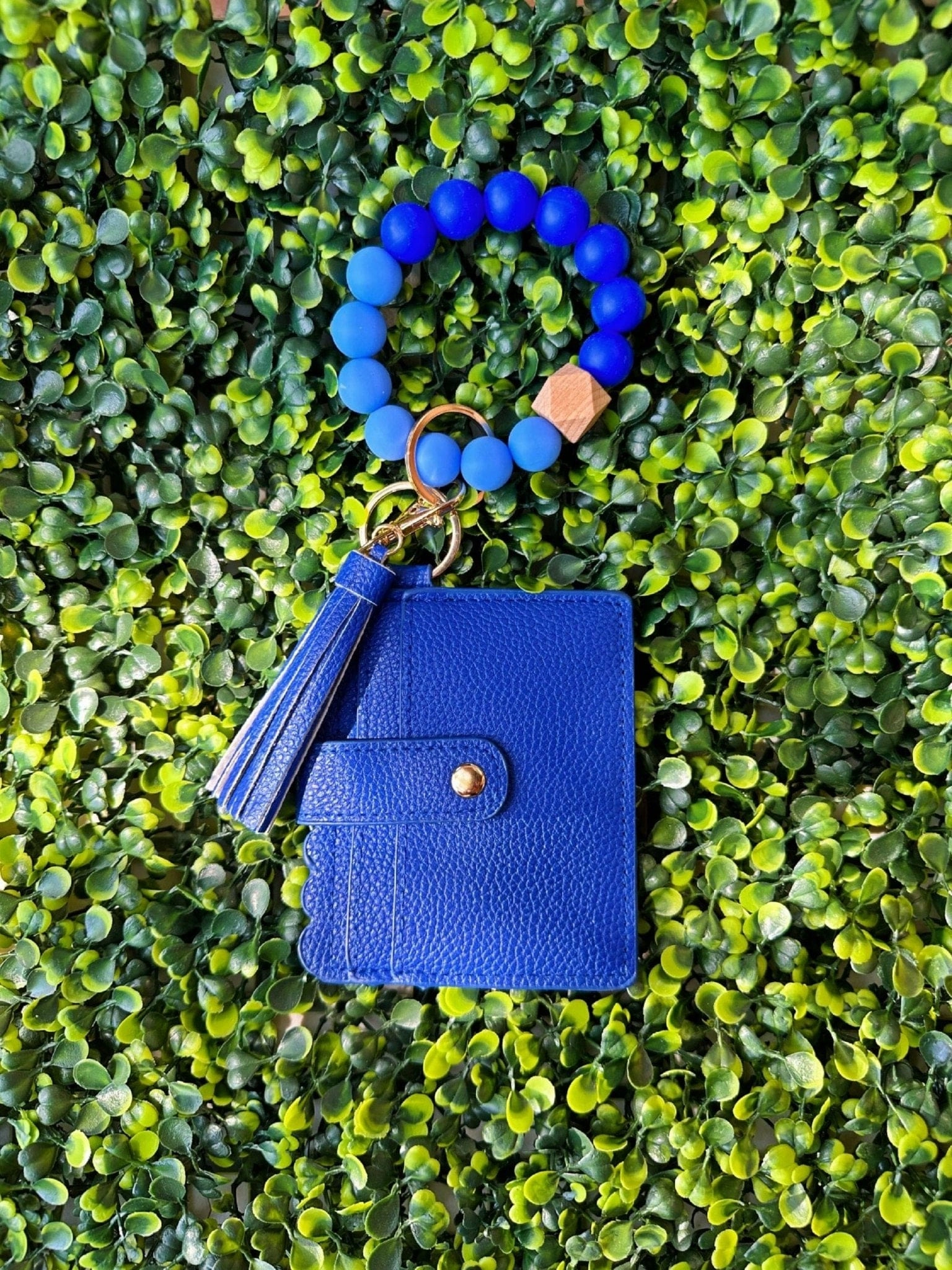 BB139X156 Silicone Beaded Stretch Bracelet Wristlet ID Holder Casual Look Quick Hold