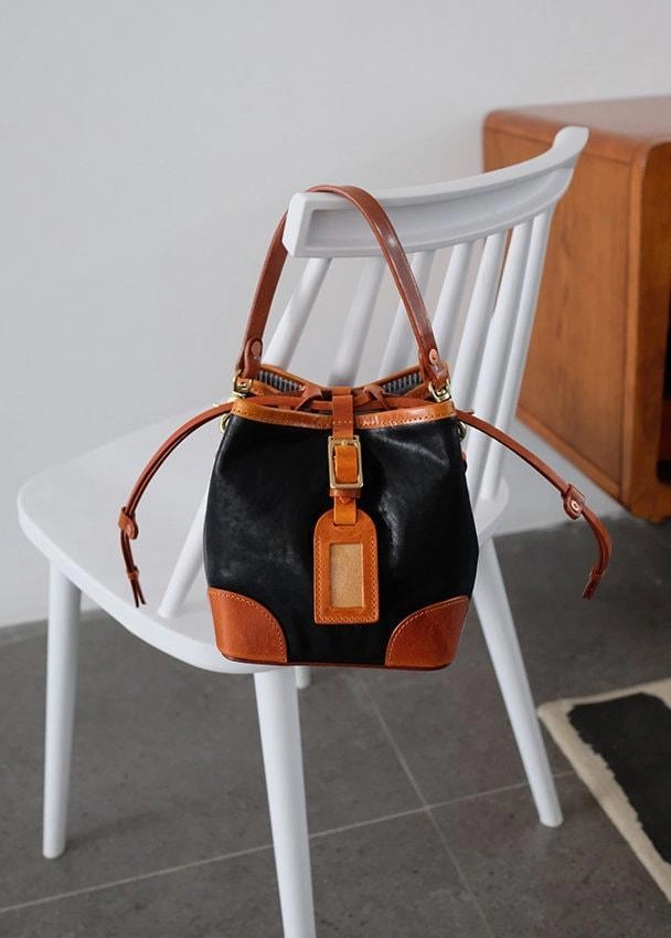 Women's Full-Grain Leather Bucket Bag | Handcrafted Top-Handle Drawstring Shoulder Tote Trendy Wear Soft Material