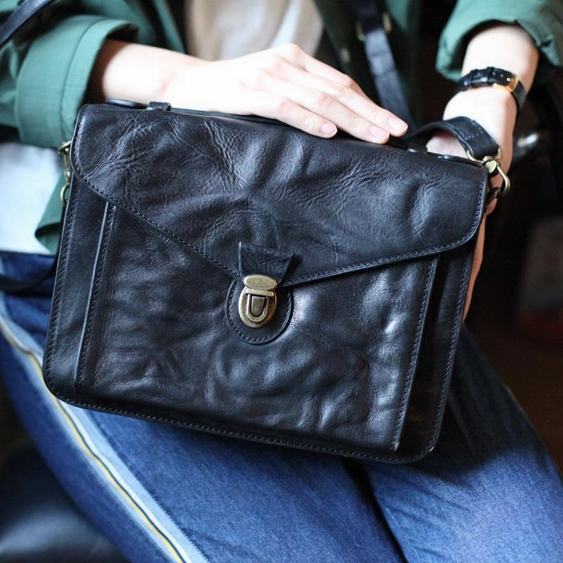 Vintage Brown Leather Women's Satchel Handbag Purse Black Leather Satchel Shoulder Purse Light Structure Modern Everyday