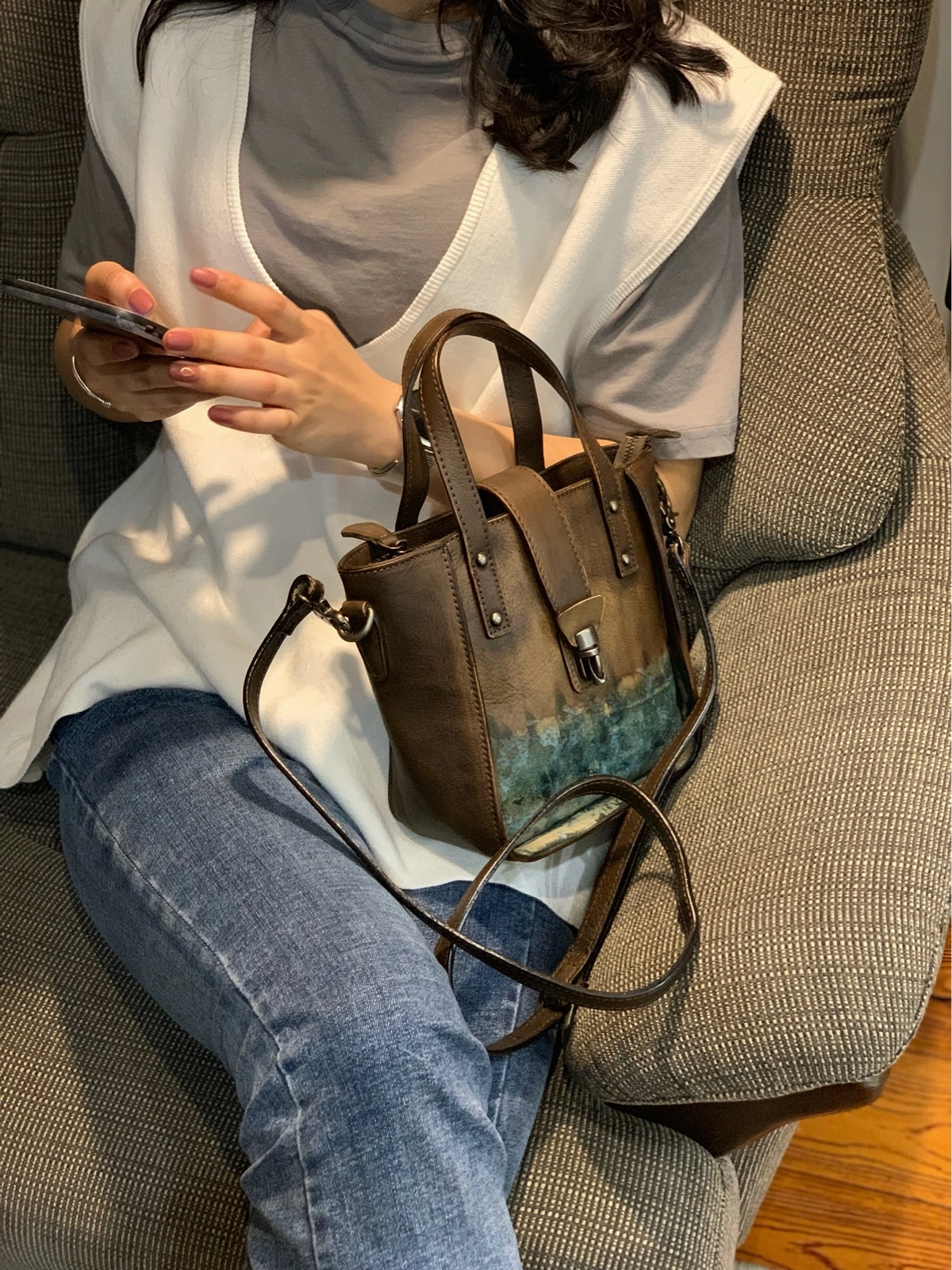 Small Vintage Red Womens Leather Bucket Handbag Brown Leather Bucket Shoulder Purse for Ladies Modern Detail Recycled Leather