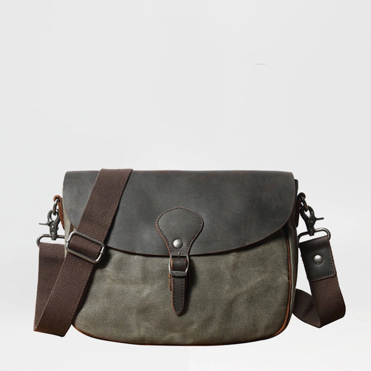 Cool Waxed Canvas Leather Mens Casual Small Green Side Bag Messenger Bag For Men Functional Lifestyle Weekend Escape