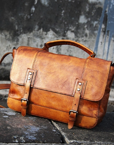 Cool Leather mens messenger bag Vintage shoulder bag laptop bag for Men Fashion Accessory Versatile Design