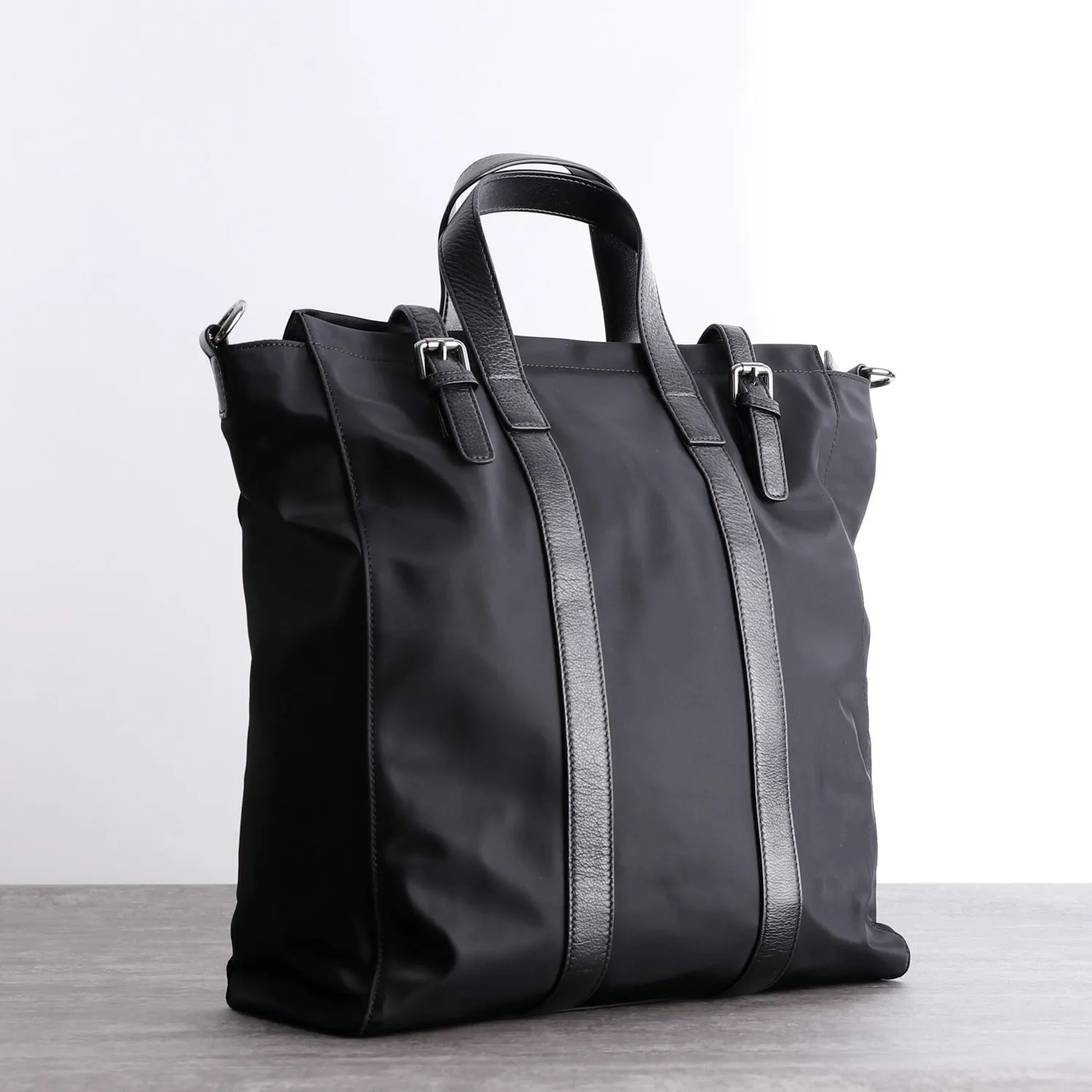 Everyday Fashion Black Womens Nylon Leather Tote Handbag Vertical Womens Black Nylon Shoulder Travel Purse Nylon Work Purse for Ladies