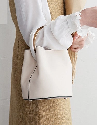 Trendy Form Cute Leather Womens Mini Bucket Handbag Crossbody Purse Barrel Shoulder Bag for Women