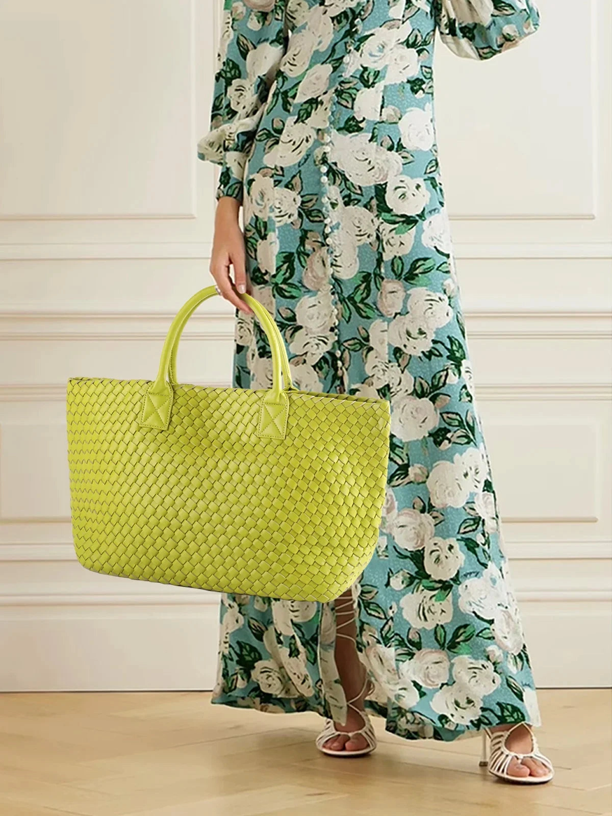 Large Handwoven Vegan Leather Tote/Weekend Bag in Onyx I Trendy Boutique Style ! Handmade Gift for Her Clean Storage Camping Night