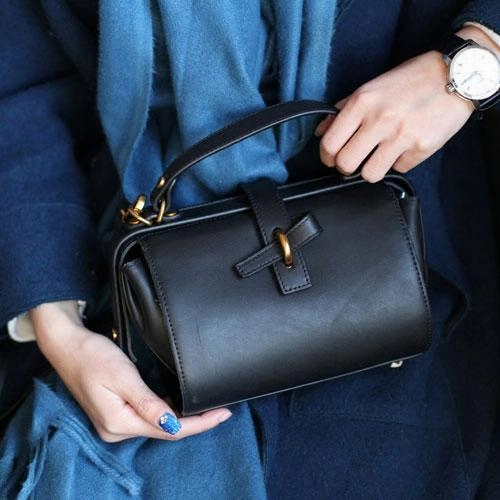Fashion Black Womens Mini Leather Handbag Shoulder Bag Brown Cute Crossbody Bag Purse Refined Travel Travel Companion