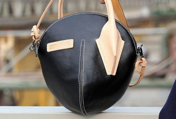 Timeless Choice Minimal Aesthetic Handmade Unique Leather Small Handbags Shoulder Bag for Women