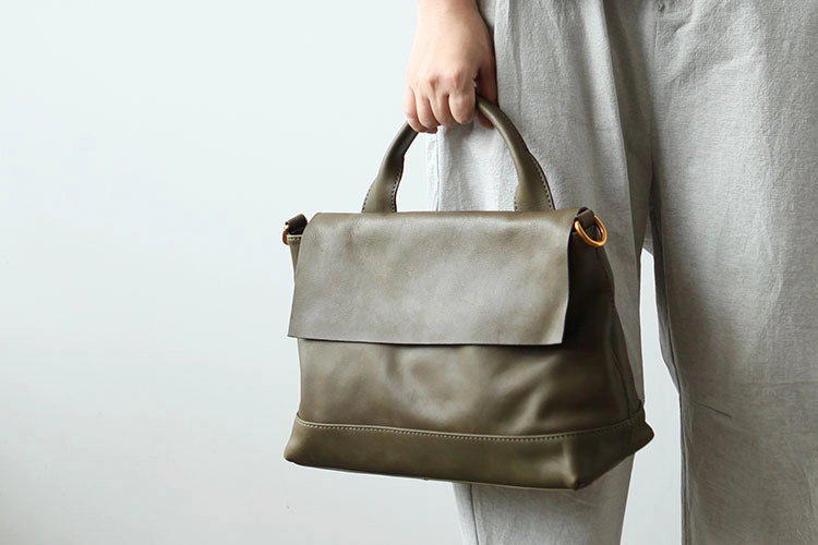 Stylish LEATHER WOMEN Handbag SHOULDER BAG Crossbody Purse FOR WOMEN Fashion forwardness