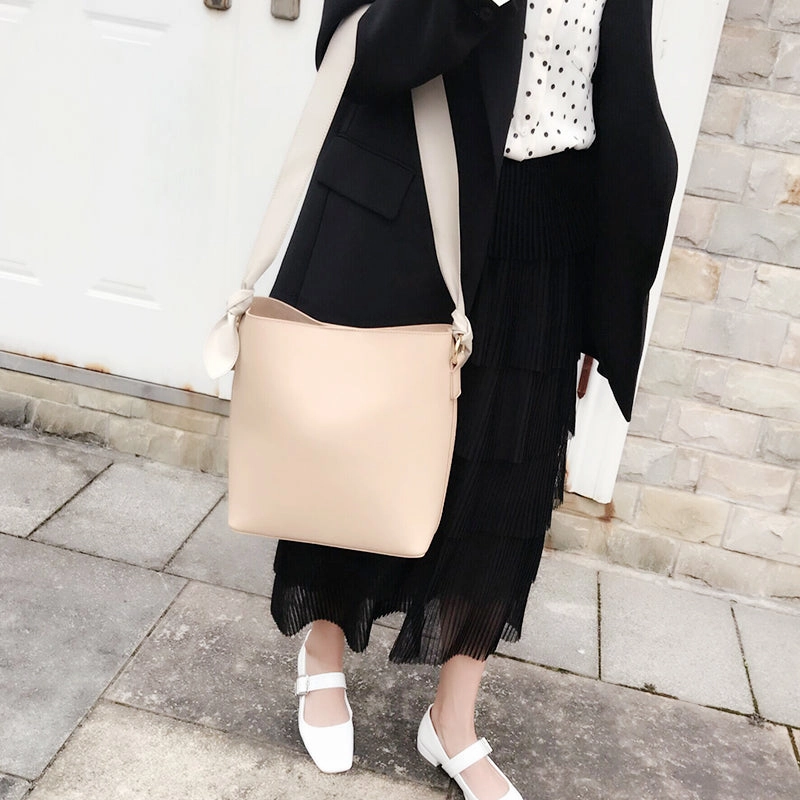 Stylish Leather Womens Shoulder Tote Bag Purse Bucket Bag For Women Minimal Carry