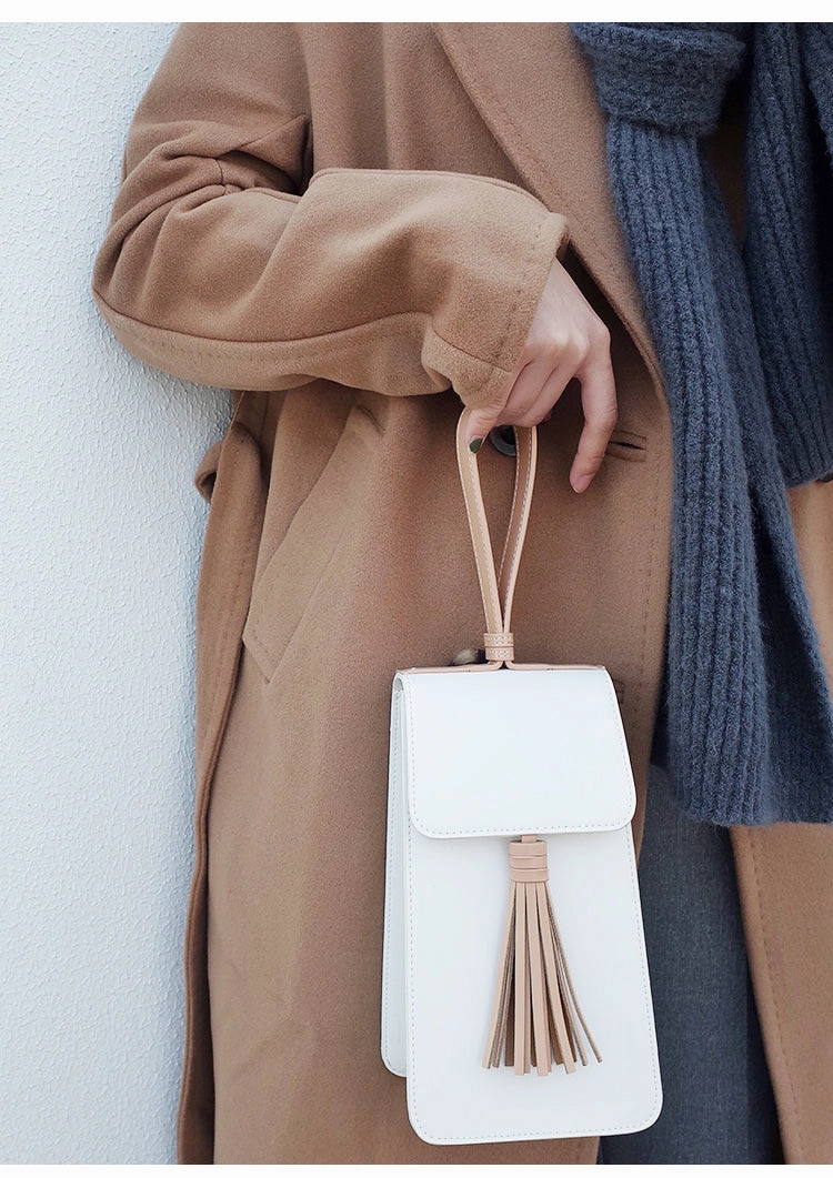 Stylish White Leather Womens Handbag Tassel Wristlet Bag Clutch for Women Street Style