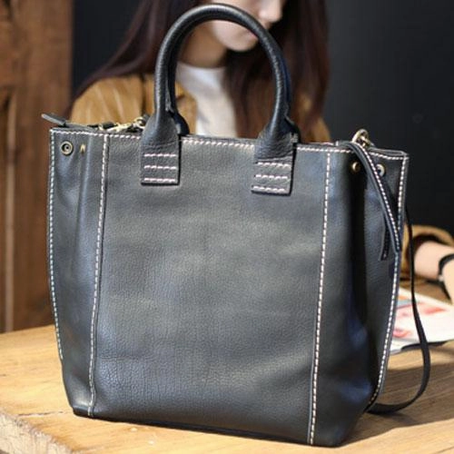 Stylish Womens Brown Leather Shopper Tote Bag Brown Leather Tote Handbag Shoulder Bag With Zipper Spring Collection Elegant Structure