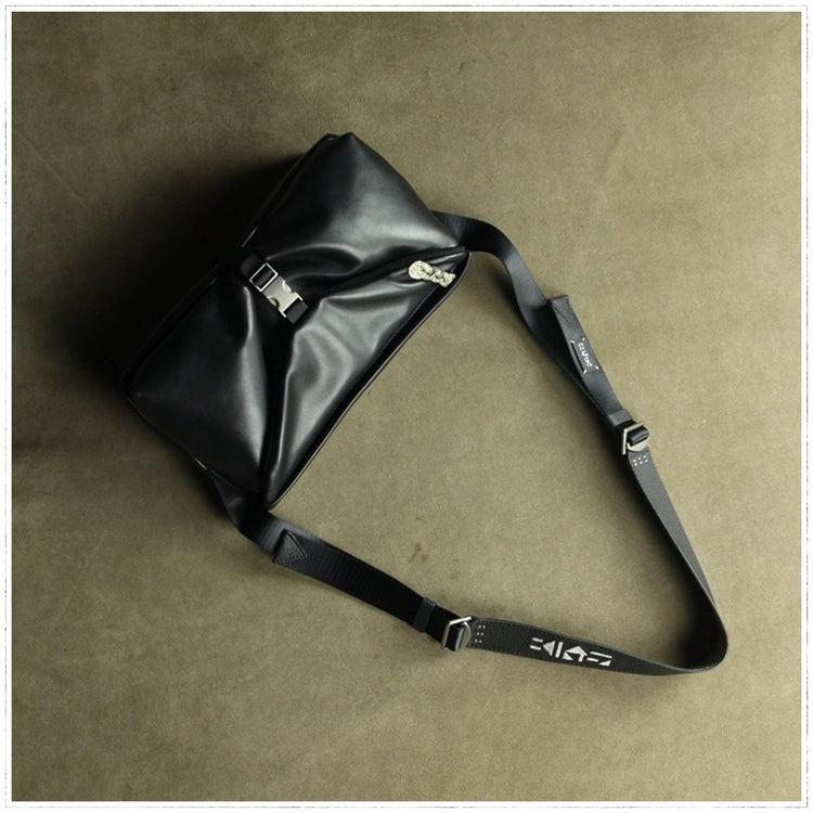 Timeless Simplicity Stylish Men Black Leather Shoulder Purse Side Bag Leather Messenger Bag for Men