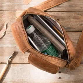 Street Fashion Simple Lifestyle Cool Small Leather Mens Shoulder Bags Messengers Bag for Men