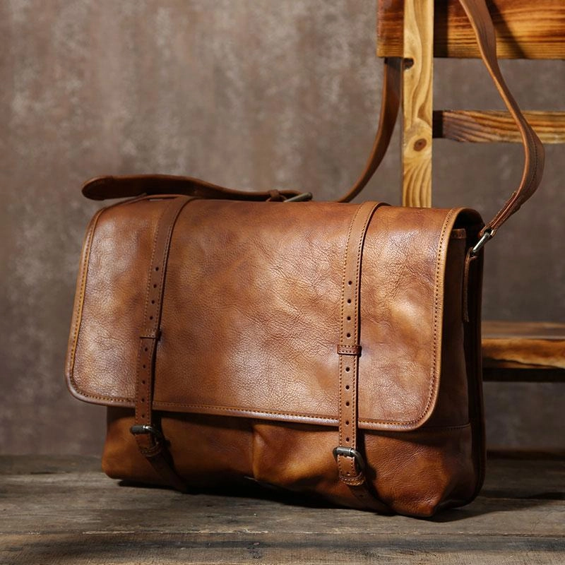Handmade Leather Mens Cool Shoulder Bags Messenger Bags for men Versatile Design Utility Focus