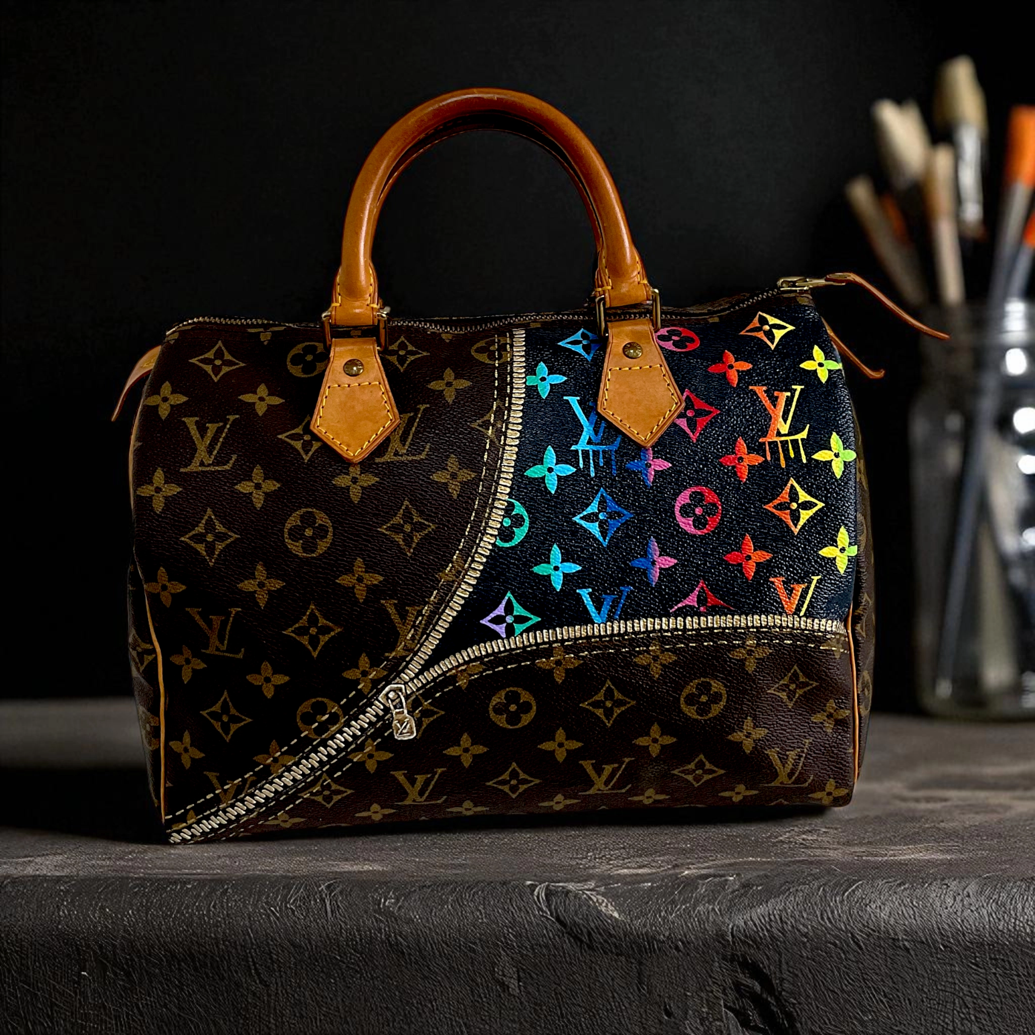 Unzipped Gradients Versatile Accessory Smart Travel