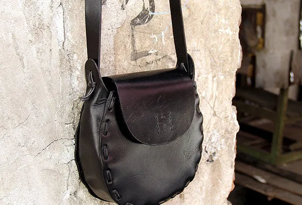 Handmade vintage rustic retro leather crossbody Shoulder Bag for girl women lady Modern Lifestyle