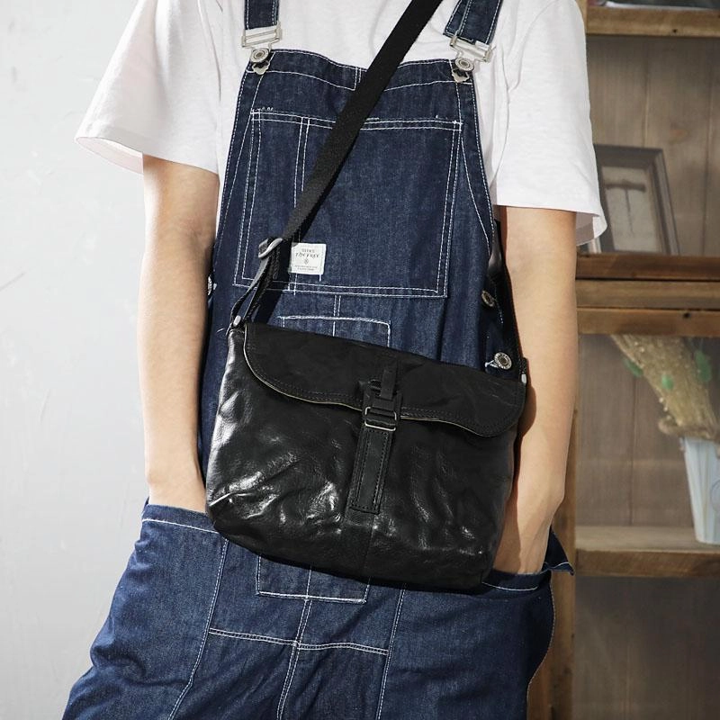 Flexible Carry Vintage Coffee LEATHER MEN'S Side BAG 10 inches Courier Bag MESSENGER BAG CHEST BAG Black Postman BAG FOR MEN
