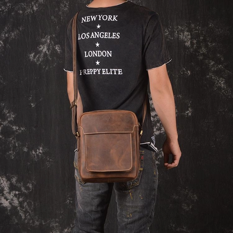 Vintage Leather Men's Small Side Bag Table Bag Small Messenger Bag For Men Portable Utility