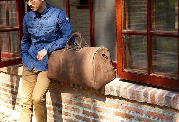 Vintage Leather men Travel Bag Duffle Bag Weekender Bag Overnight Bag shoulder bag Built In Lock